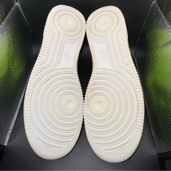 Size 10.5 - Nike Air Force 1 '07 LV8 UV Cyber, AJ9505-300, Clean, No Box, Good - Picture 9 of 10